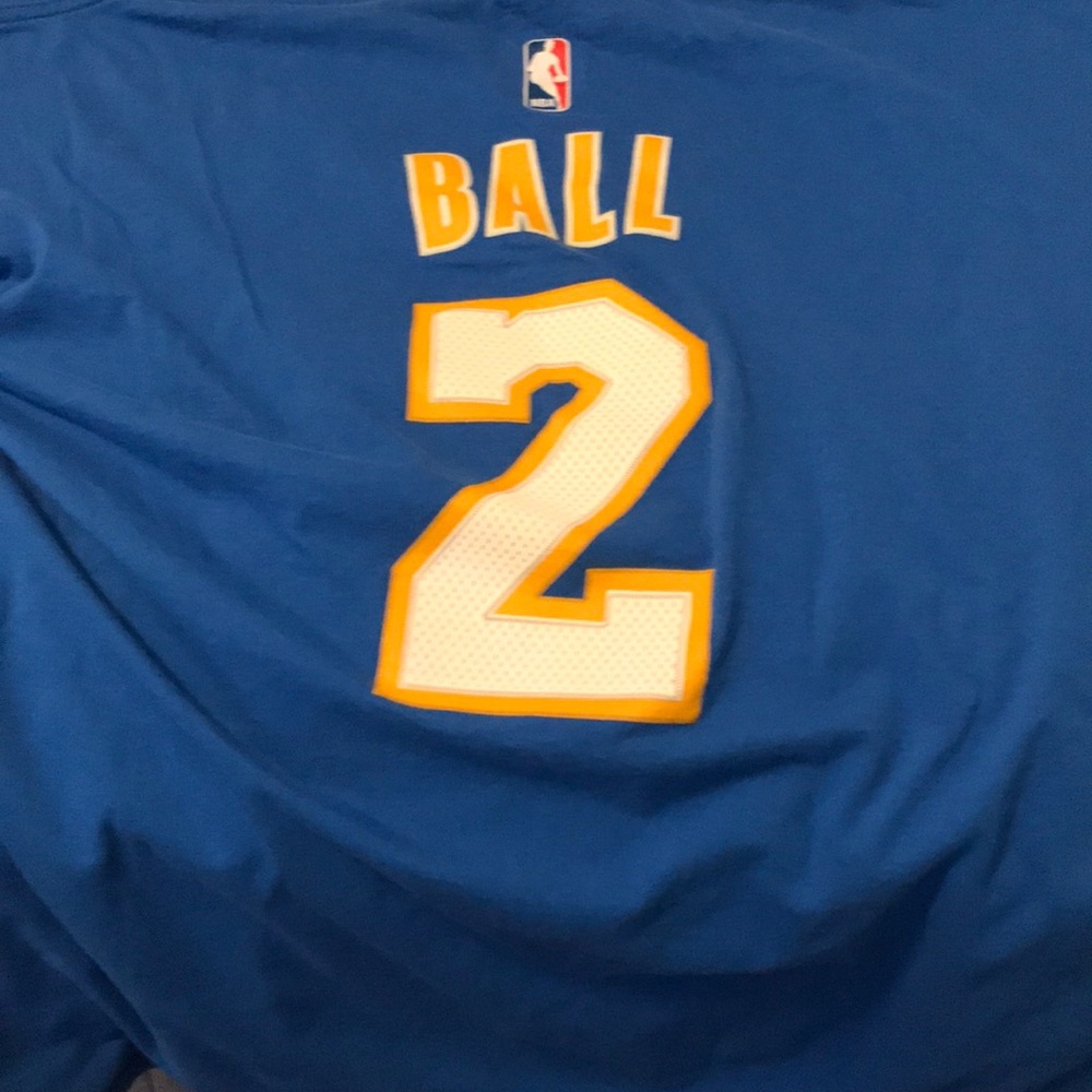 Lonzo Ball Lakers NBA jersey shirt - Picture 3 of 4